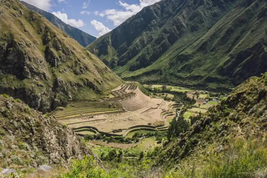 Inca Trail firs day Llactapata